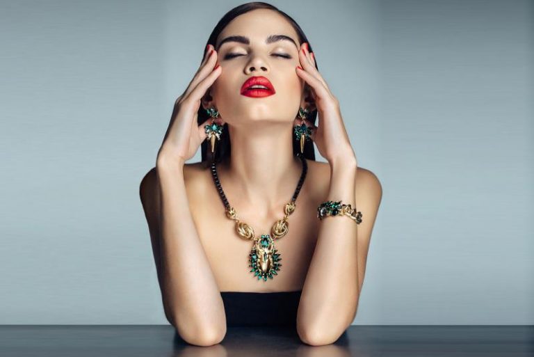 8 Costume Jewelry Ideas that You’ve Never Heard of - Is It Vivid